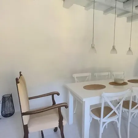 Дом отдыха Lulu In The Valley Achilleion